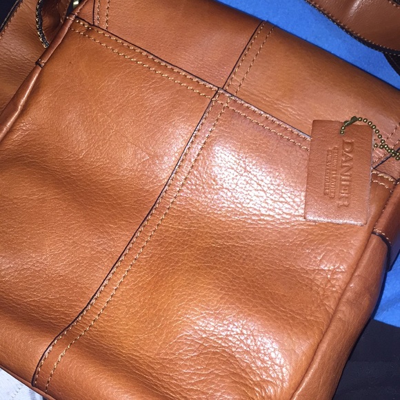 Daniel leather side purse - Picture 2 of 2